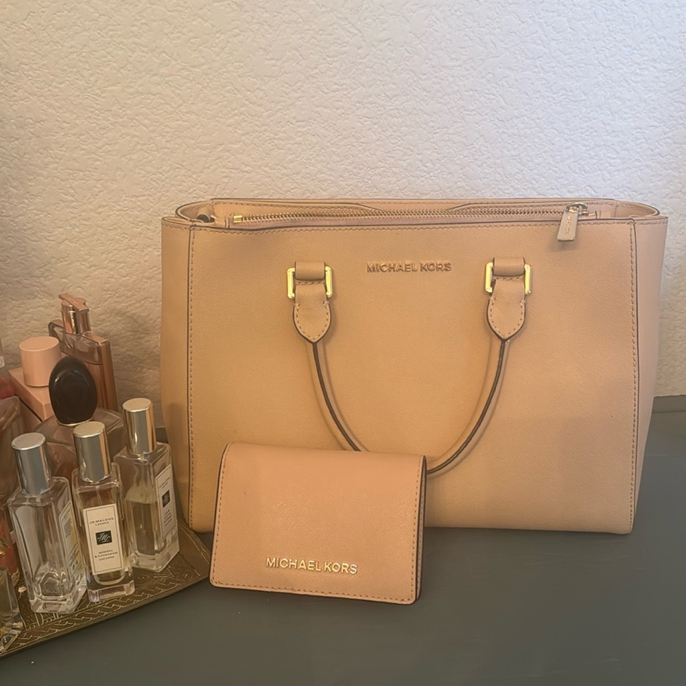 Michael Kors Soffiano leather handbag
